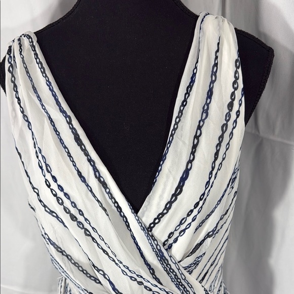 DKNY Stripped Dress in Blue Black and White Size 12 - Picture 3 of 9